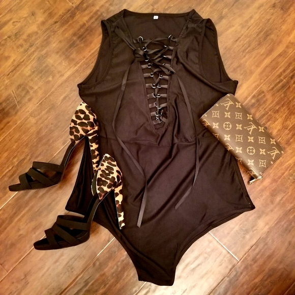 NEWπ₯ Black Sexy Lace Up Body Suit!!!π₯ - Picture 6 of 8